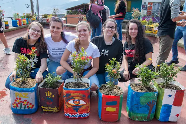 Help a Medellin school create an urban garden