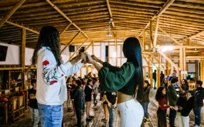 salsa class in medellin colombia